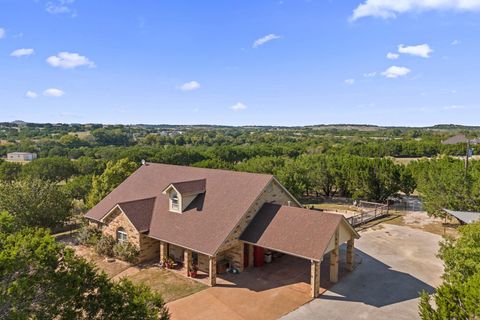 2804 County Road 1045 Lampasas TX 76550