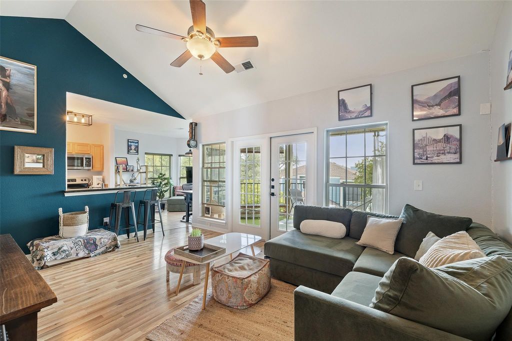 Photo for 6810 Deatonhill DR #2200, Austin, TX 78745 (MLS # 3435256)