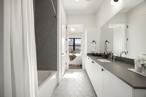 Tiny photo for 800 Embassy DR #229, Austin, TX 78702 (MLS # 8957118)