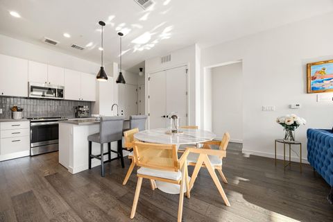 Tiny photo for 800 Embassy DR #229, Austin, TX 78702 (MLS # 8957118)