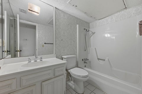 Tiny photo for 32 Woodstone SQ, Austin, TX 78703 (MLS # 1120101)