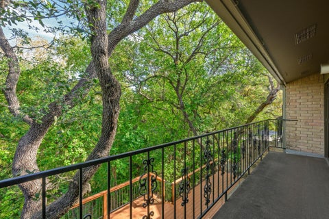 Tiny photo for 32 Woodstone SQ, Austin, TX 78703 (MLS # 1120101)