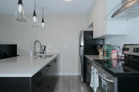 Tiny photo for 2302 East Side DR #6, Austin, TX 78704 (MLS # 6692113)