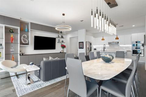Tiny photo for 800 Embassy DR #605, Austin, TX 78702 (MLS # 2282465)