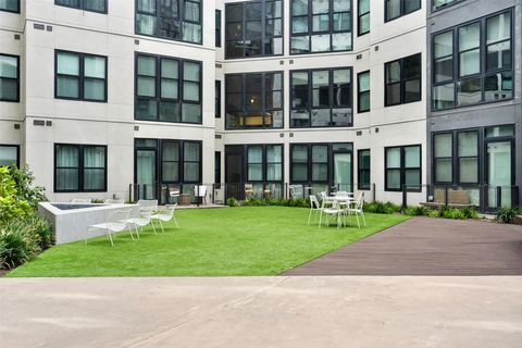 Tiny photo for 800 Embassy DR #605, Austin, TX 78702 (MLS # 2282465)
