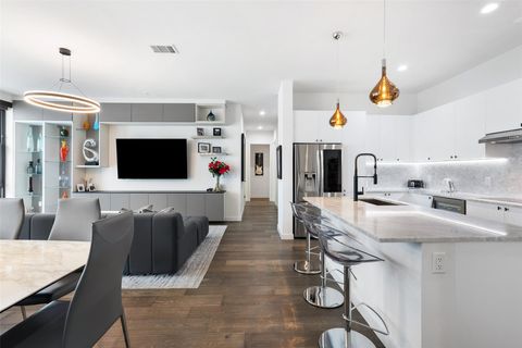 Tiny photo for 800 Embassy DR #605, Austin, TX 78702 (MLS # 2282465)