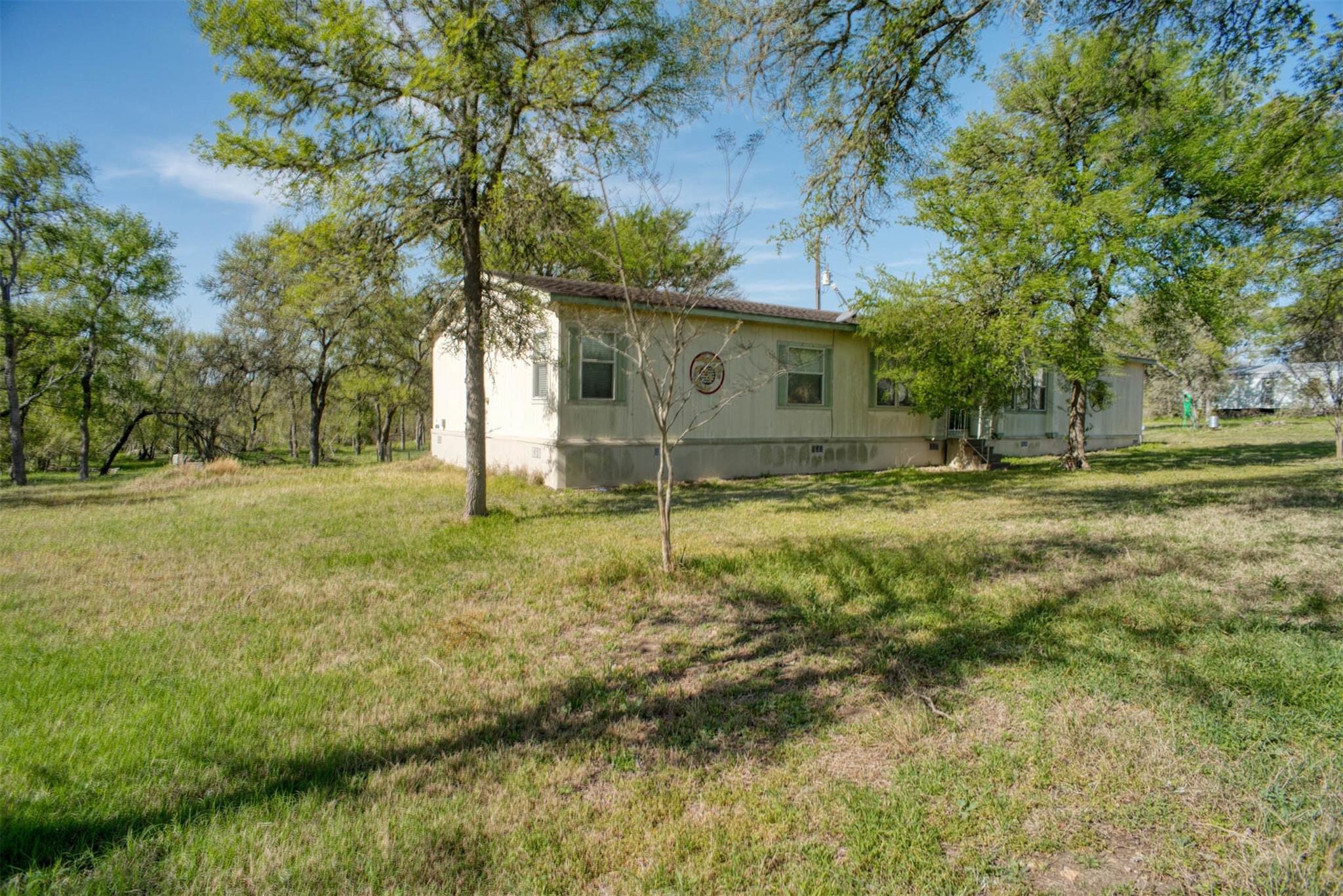 Listing image 4