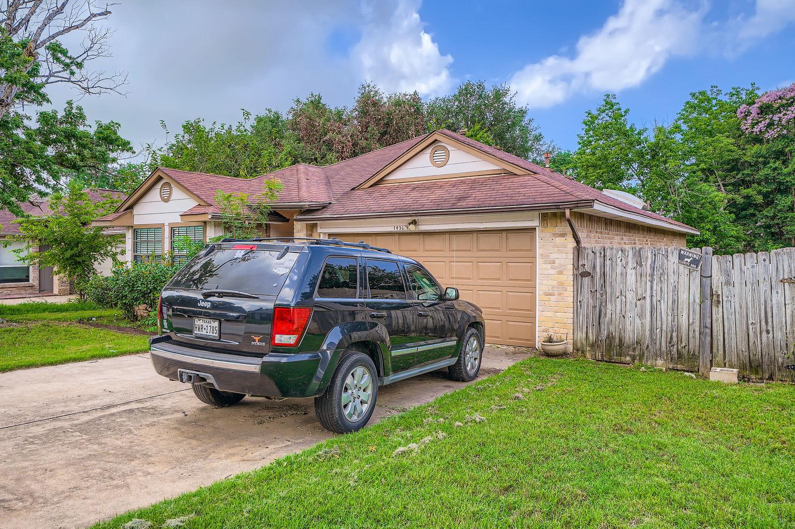 14305 Vandever ST
