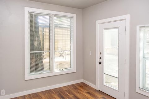 Tiny photo for 2607 E Cesar Chavez ST, Austin, TX 78702 (MLS # 8409530)