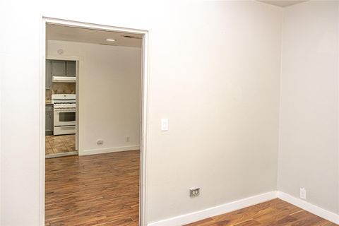 Tiny photo for 2607 E Cesar Chavez ST, Austin, TX 78702 (MLS # 8409530)
