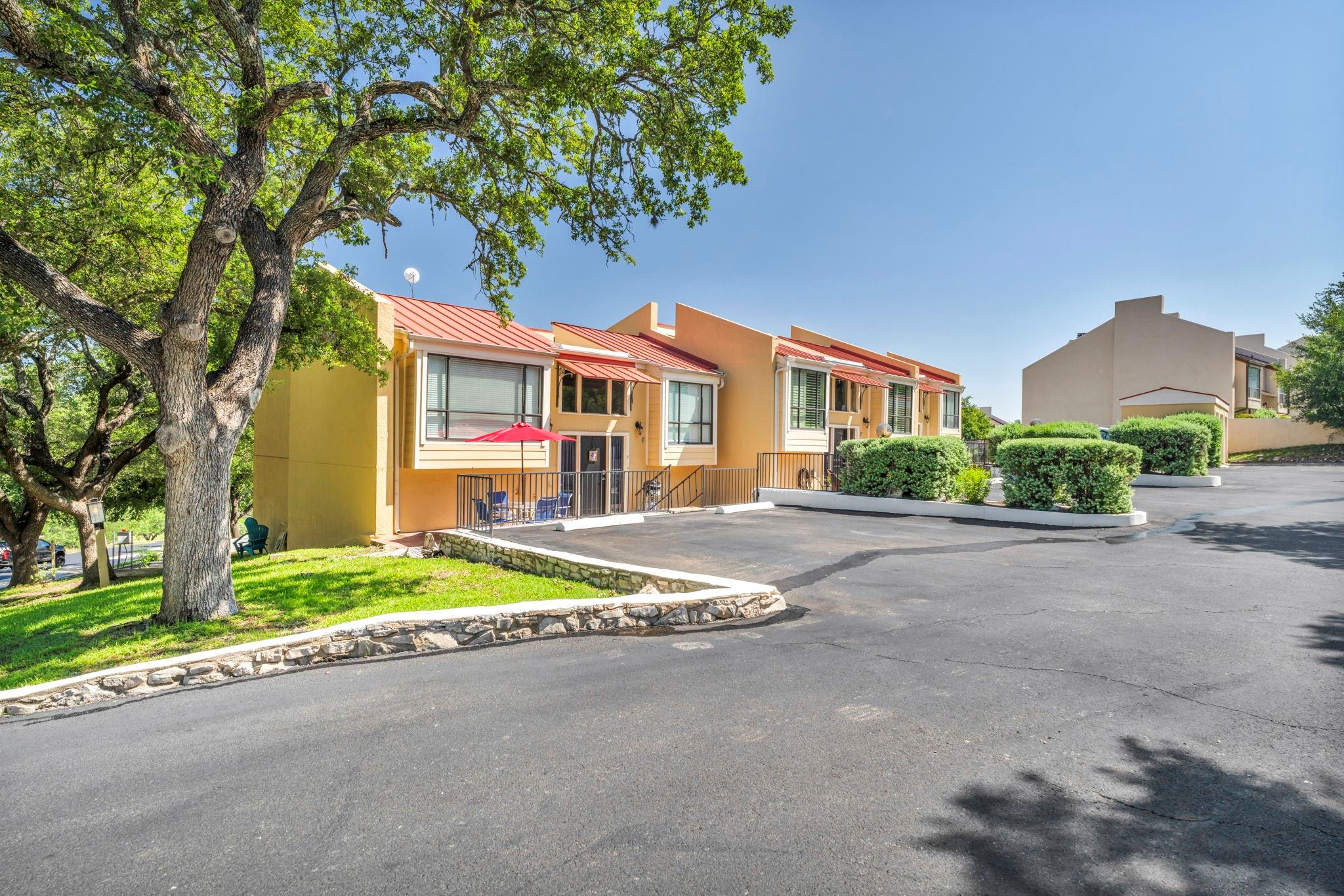 View Horseshoe Bay, TX 78657 condo