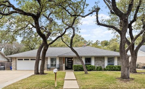 Photo of 11602 Three Oaks TRL, Austin, TX 78759 (MLS # 3756931)