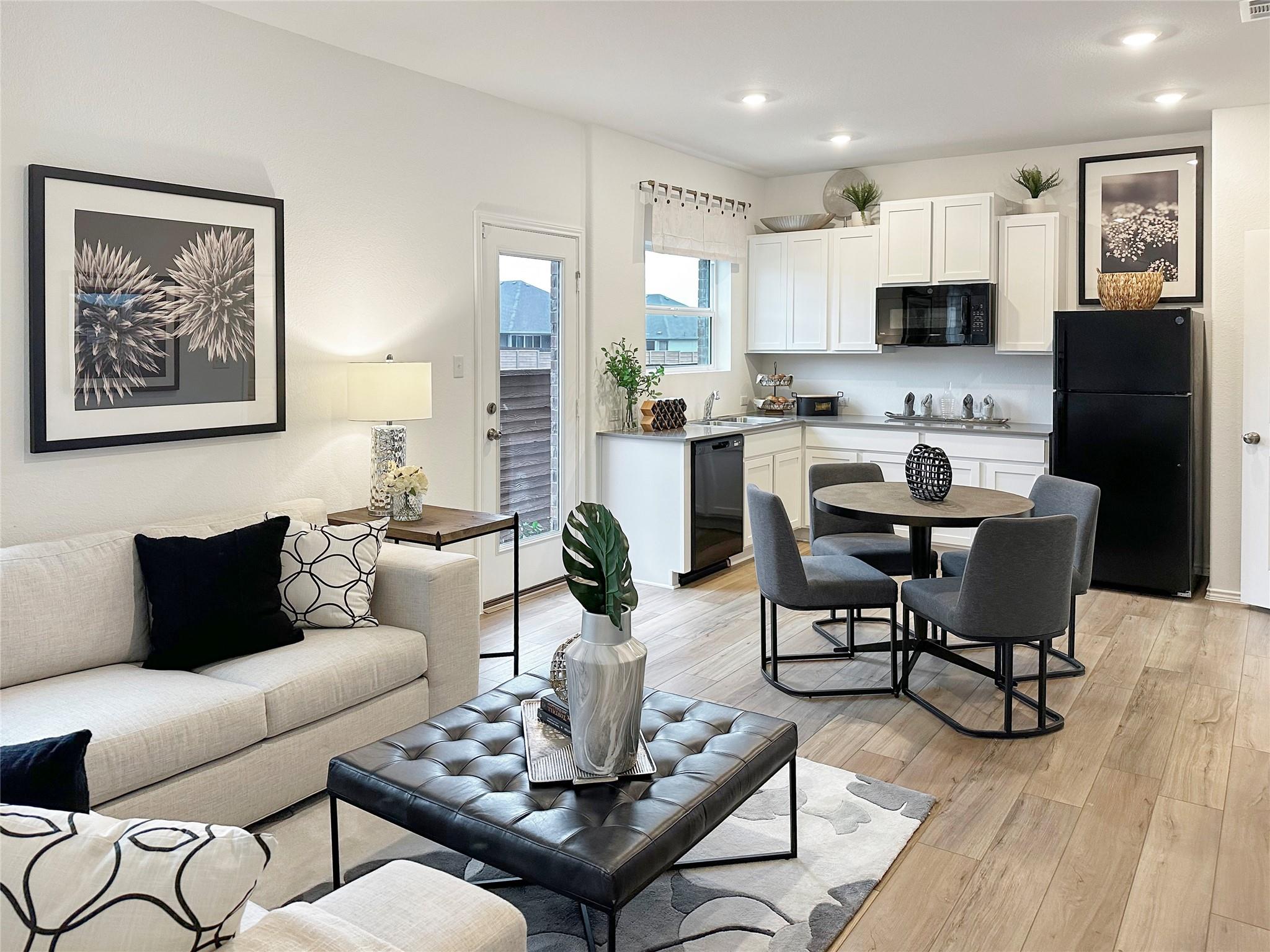 17807 Wren's Nest WAY