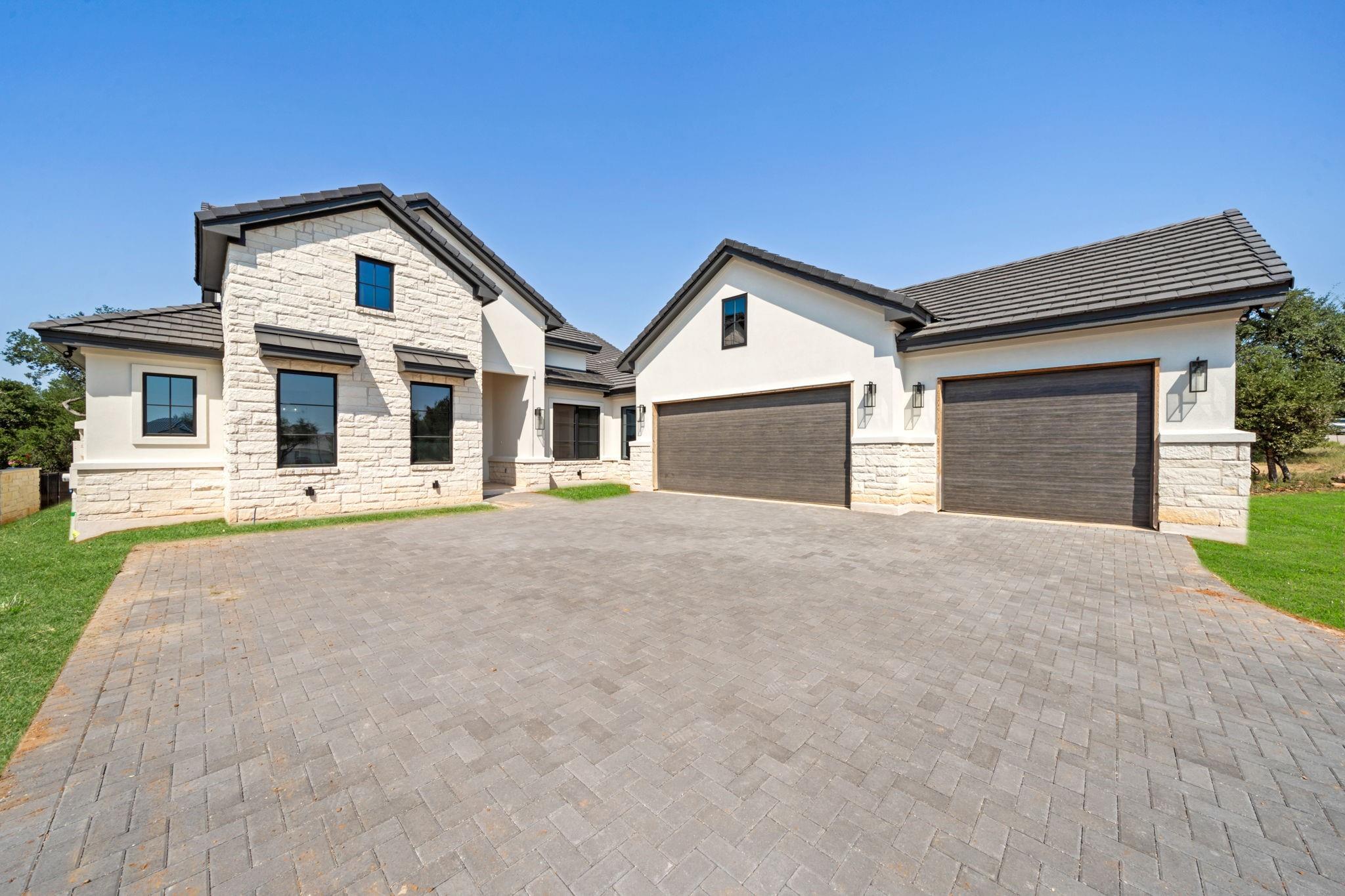 View Georgetown, TX 78628 house