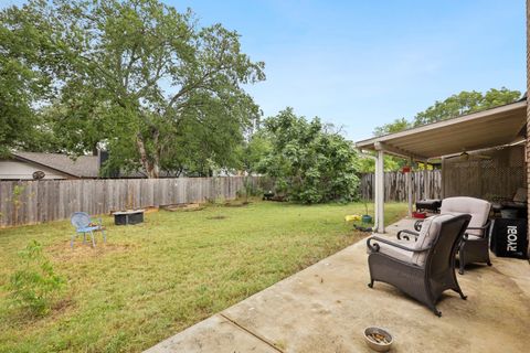 Tiny photo for 6803 Moonmont DR, Austin, TX 78745 (MLS # 3777770)