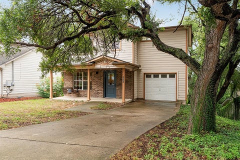 Photo of 3003 Glen Rae ST, Austin, TX 78702 (MLS # 7880264)