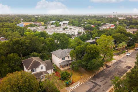 Tiny photo for 3003 Glen Rae ST, Austin, TX 78702 (MLS # 7880264)