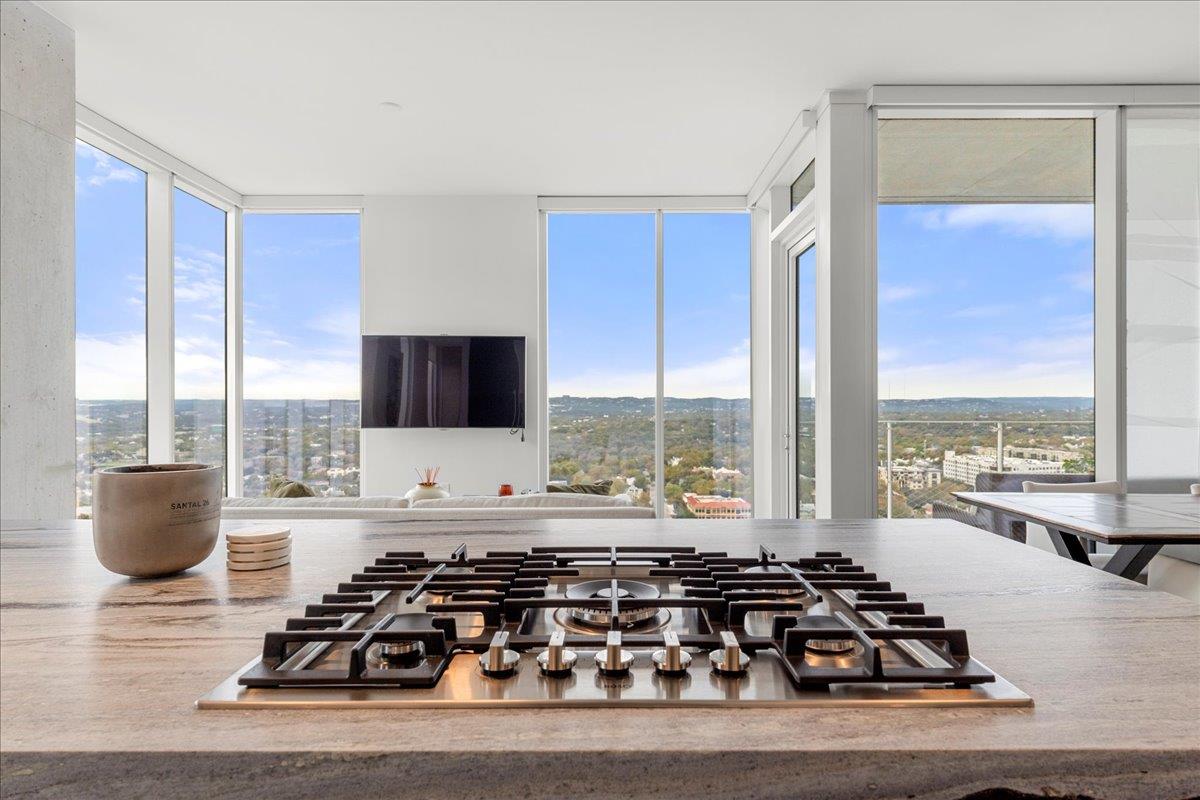 313 W 17th ST 2405