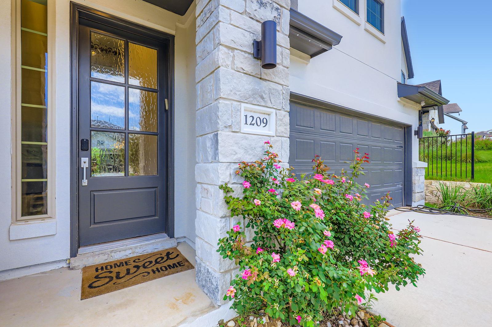 1209 Brasano PL