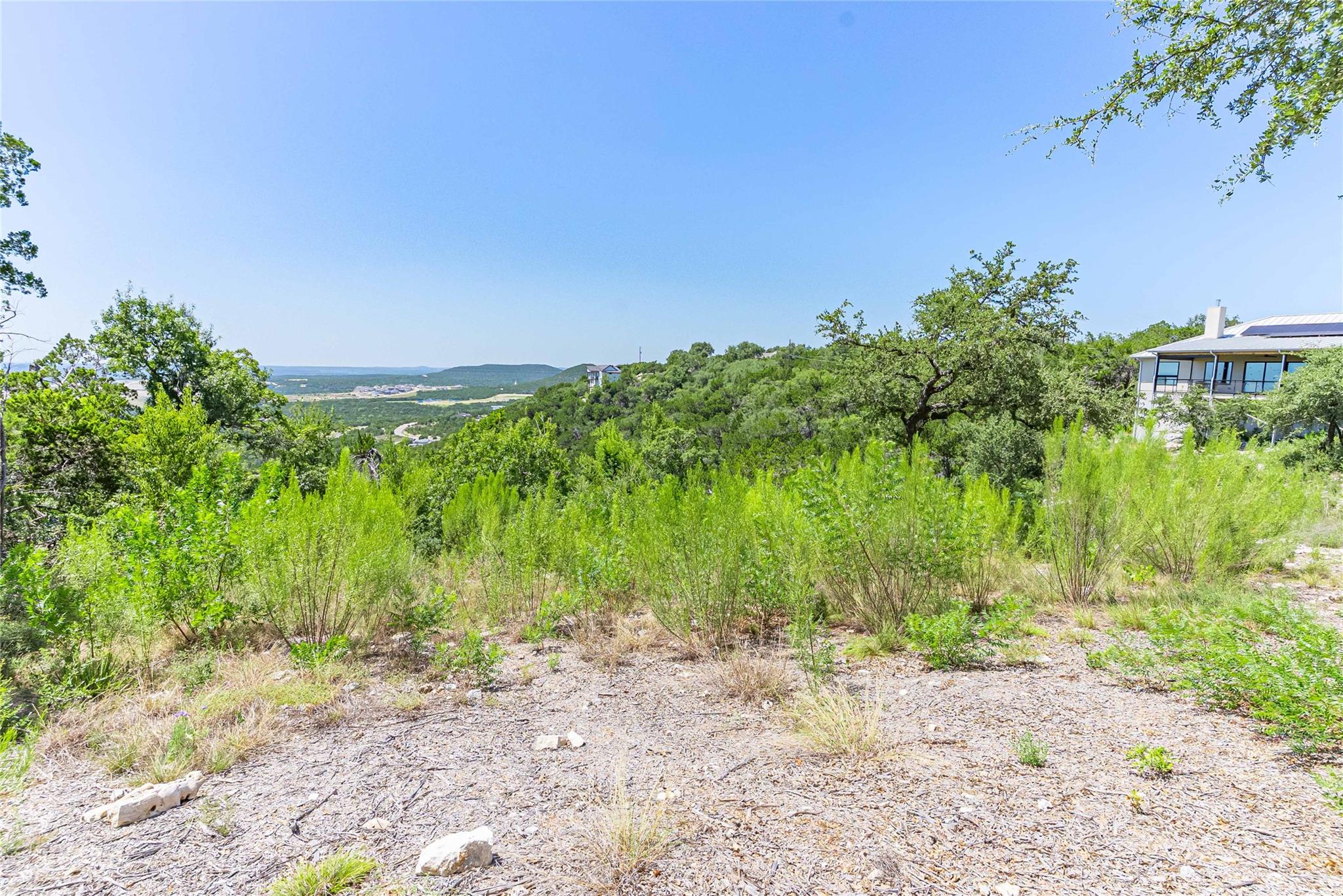 8512 Bronco Buster TRL