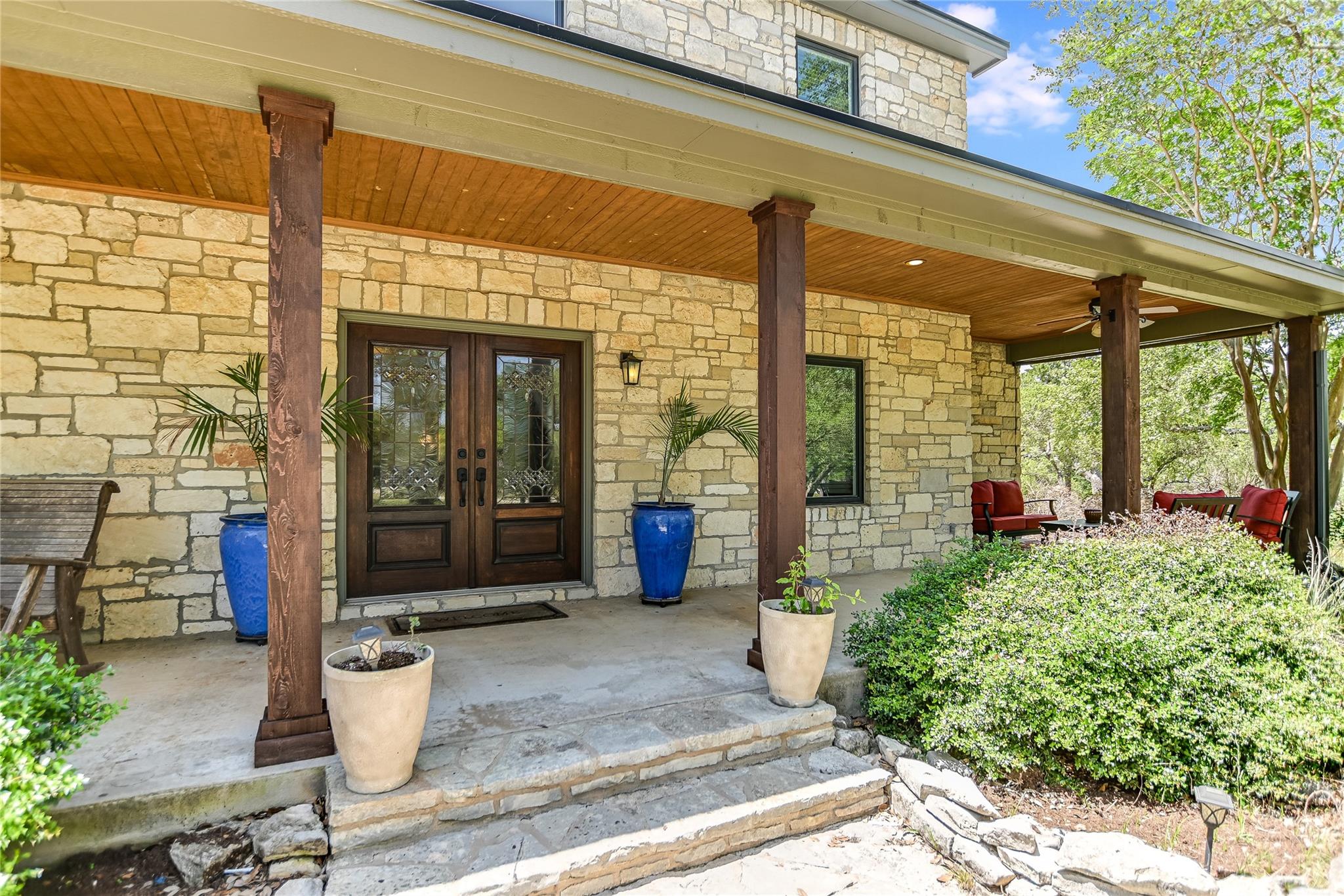 1011 Oak Meadow DR