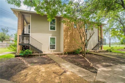 Photo of 10616 Mellow Meadows DR #31B, Austin, TX 78750 (MLS # 2164872)