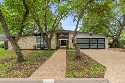 1705 Westmoor DR Austin TX 78723