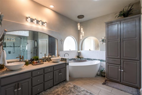 Tiny photo for 21508 Lake Park DR, Lago Vista, TX 78645 (MLS # 2313732)