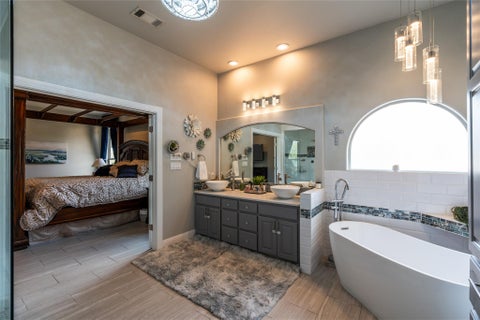 Tiny photo for 21508 Lake Park DR, Lago Vista, TX 78645 (MLS # 2313732)
