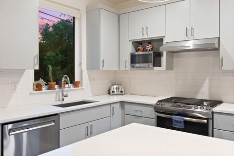 Tiny photo for 1709 Perez ST #2, Austin, TX 78721 (MLS # 6120874)