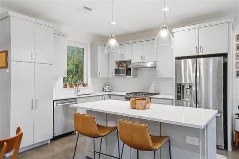 Tiny photo for 1709 Perez ST #2, Austin, TX 78721 (MLS # 6120874)