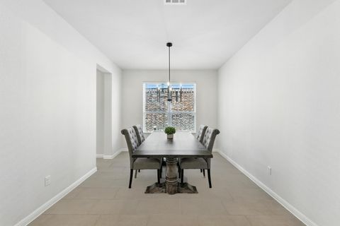 Tiny photo for 901 S San Marcos ST, Manor, TX 78653 (MLS # 9348520)