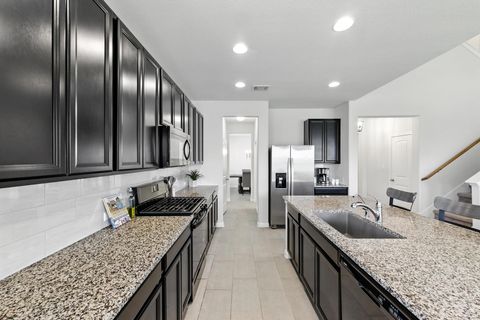 Tiny photo for 901 S San Marcos ST, Manor, TX 78653 (MLS # 9348520)