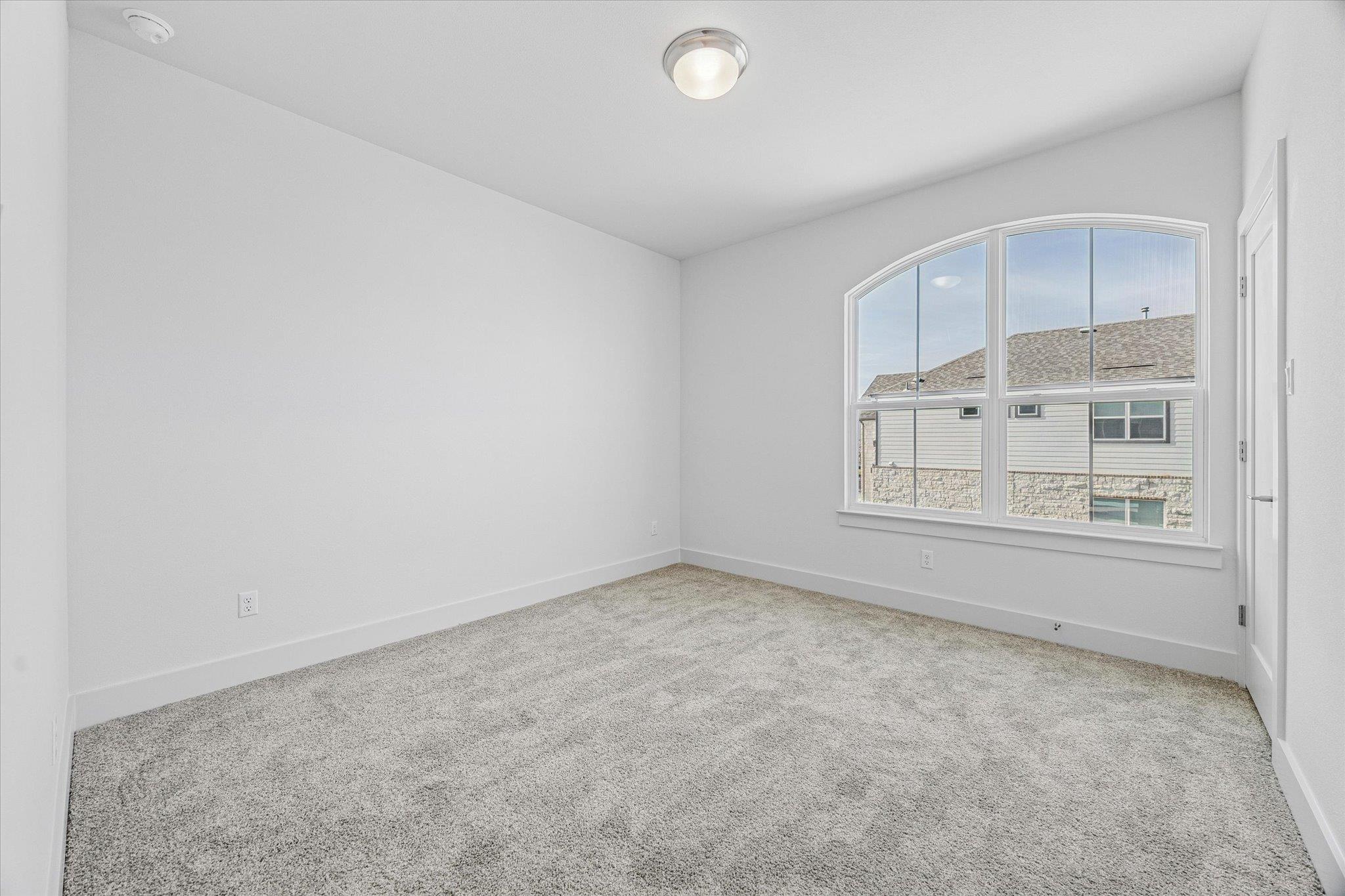 1531 N Red Bud LN 24