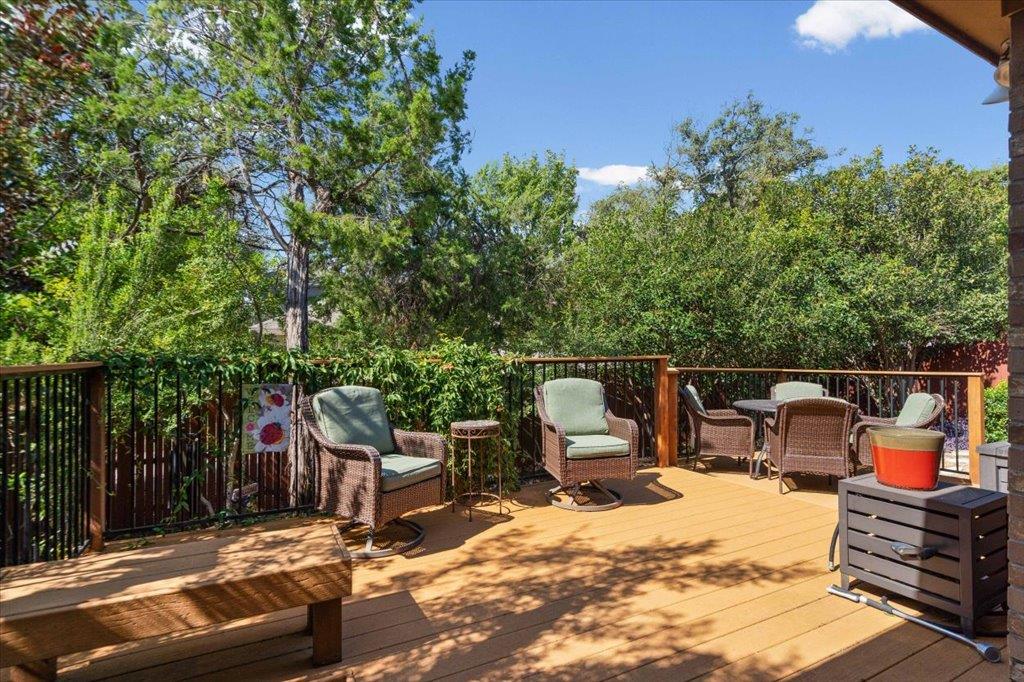 1753 Cactus Mound DR