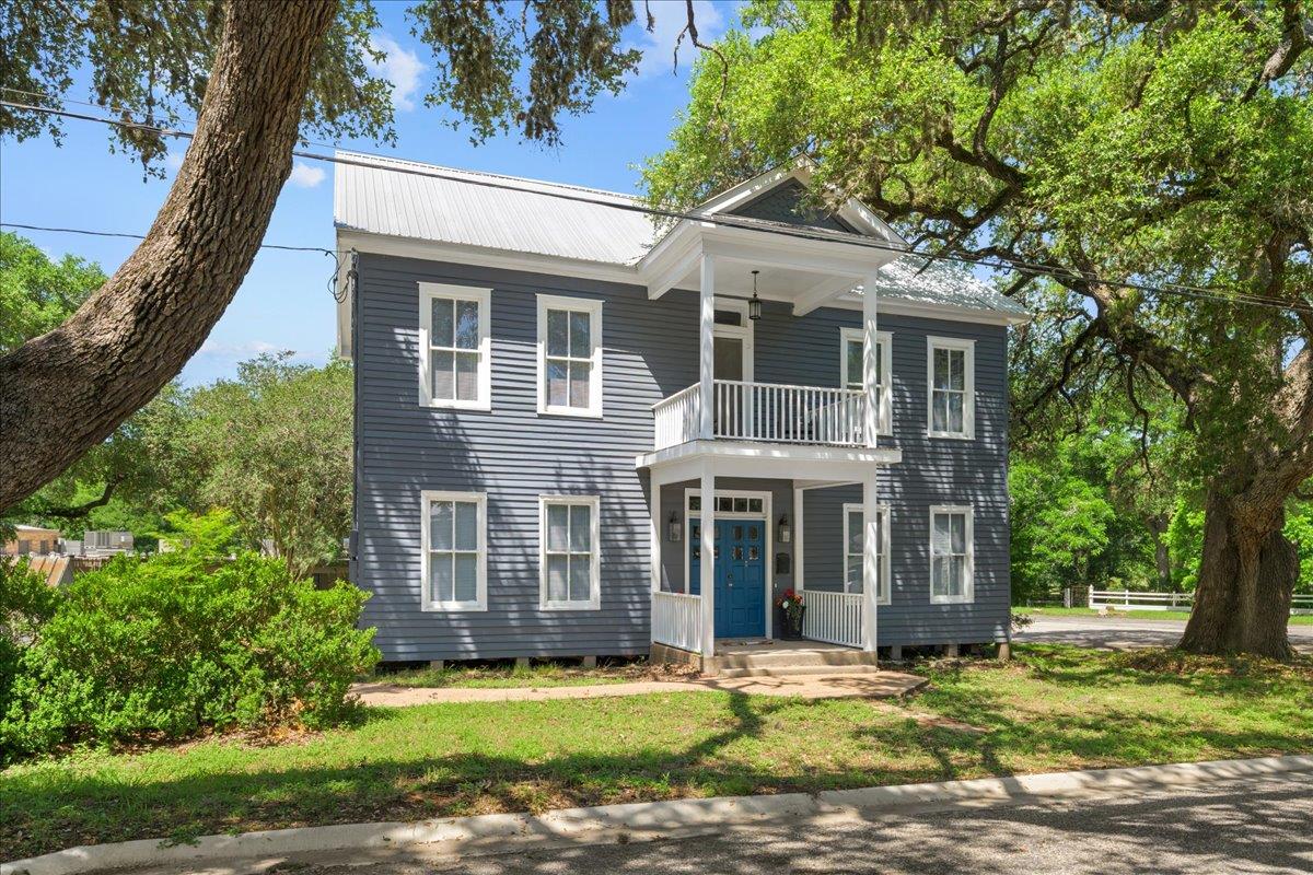 459 N Main ST