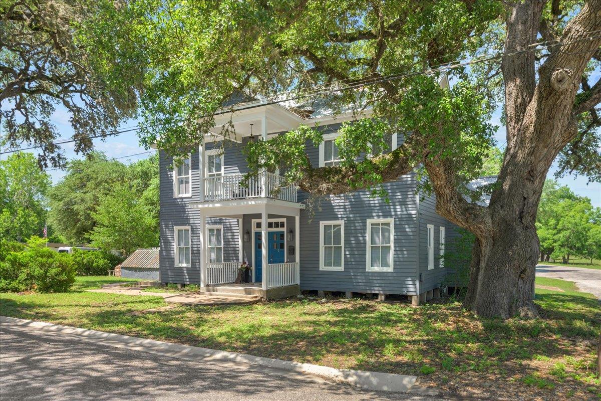 459 N Main ST