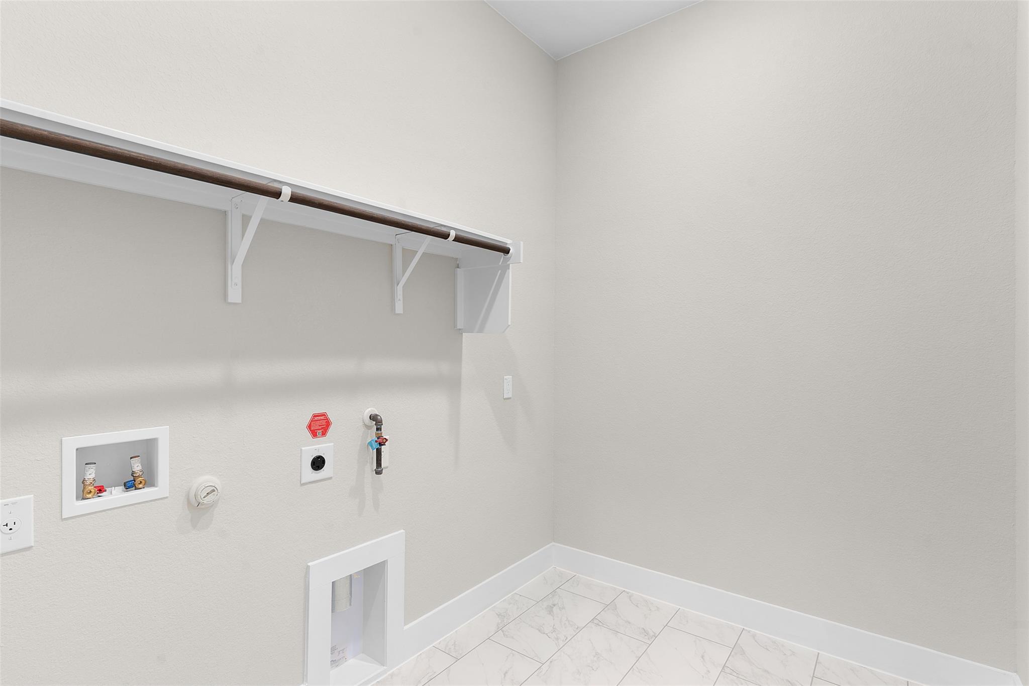 17216 Hope Bergman RD