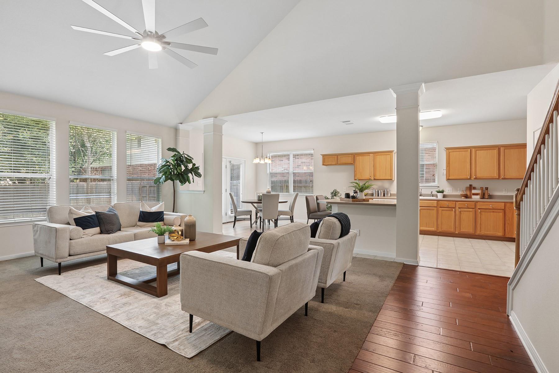 2225 Lou John ST