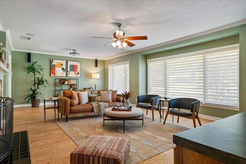 Tiny photo for 5904 Shoal Creek BLVD, Austin, TX 78757 (MLS # 1622458)