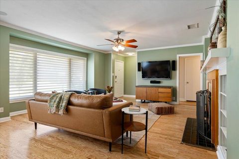 Tiny photo for 5904 Shoal Creek BLVD, Austin, TX 78757 (MLS # 1622458)