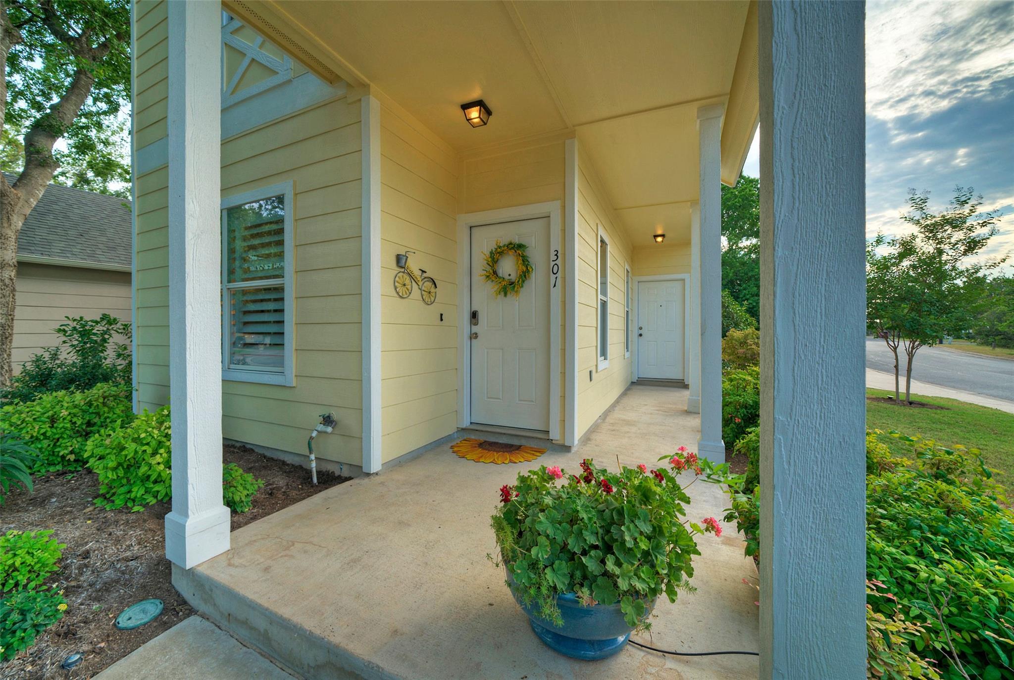 301 Windridge Village CV