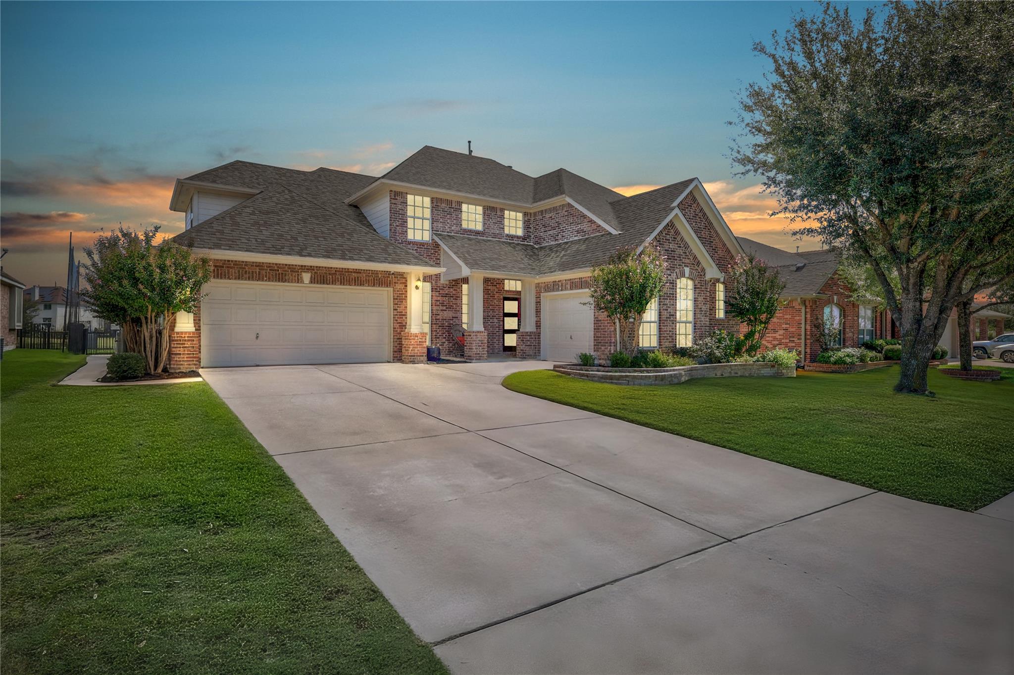 2732 Amen Corner RD