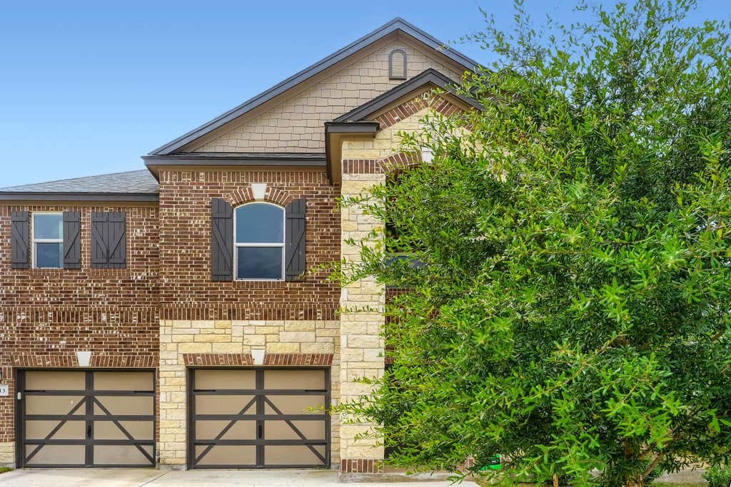 Photo of 1513 Foxglove DR, Lockhart, TX 78644 (MLS # 1124917)