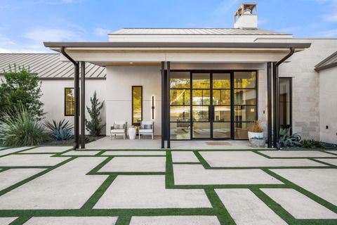 21001 Bertram LN Spicewood TX 78669