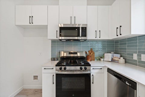 Tiny photo for 401 N Bluff DR #10101, Austin, TX 78745 (MLS # 4151615)