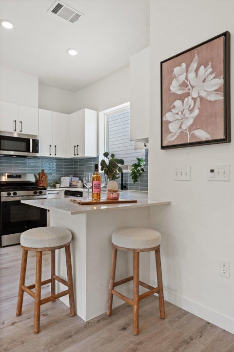 Tiny photo for 401 N Bluff DR #10101, Austin, TX 78745 (MLS # 4151615)
