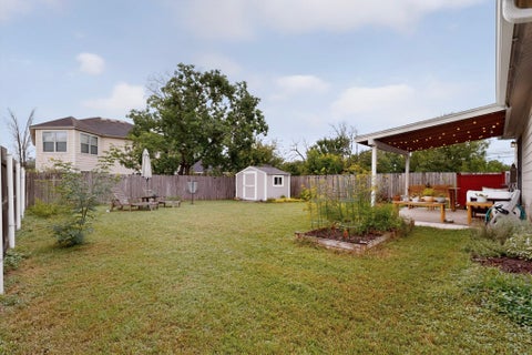 Tiny photo for 4701 Cypress BND, Austin, TX 78744 (MLS # 2063364)