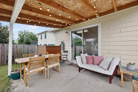 Tiny photo for 4701 Cypress BND, Austin, TX 78744 (MLS # 2063364)