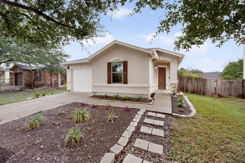 Tiny photo for 4701 Cypress BND, Austin, TX 78744 (MLS # 2063364)